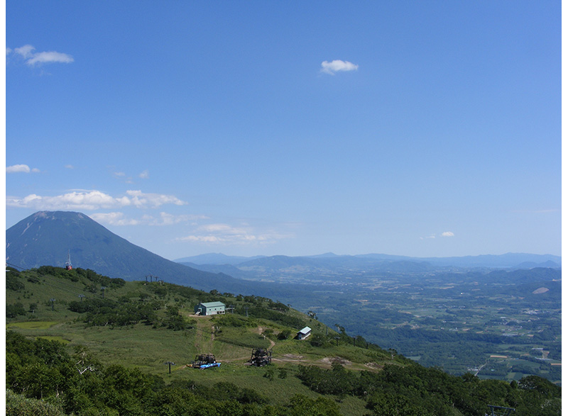 1,000m台地展望台からの羊蹄山の雄姿と大パノラマ風景|日本の絶景 JTB