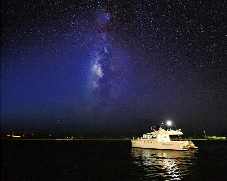 ティンガーラ星空観賞クルーズ