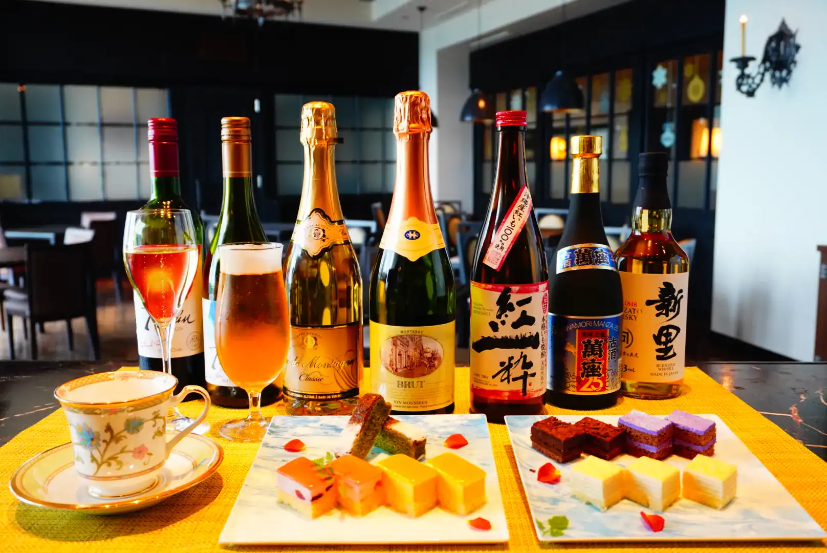 ハッピーアワーのアルコール充実！スパークリングワインも飲み放題！