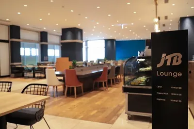 ハッピーアワーのアルコールが充実！唯一ナイトキャップがあるラウンジ