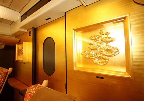 九州新幹線800系「さくら」「つばめ」 車内（一例） イメージ