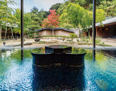 紅葉の湯「内湯」