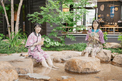 山口県湯田温泉観光回遊拠点施設 狐の足あとの画像