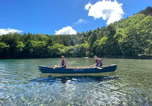 然別湖の自然をカヌーでゆったり満喫！