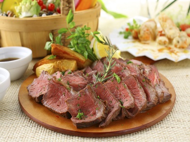 バイキング・ビュッフェを満喫！