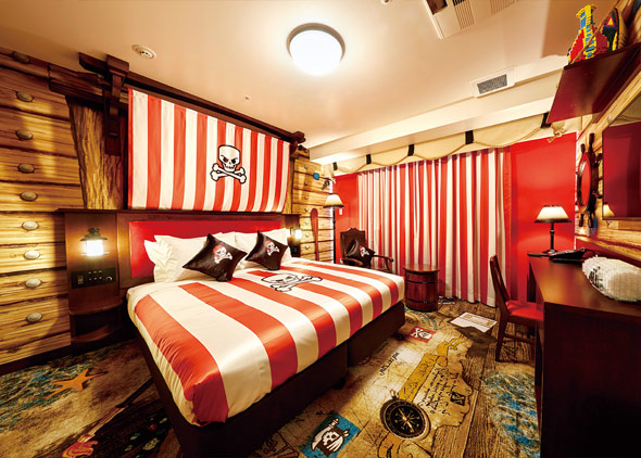 パイレーツフロア