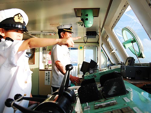 サンセットディナークルーズ&こども船長体験