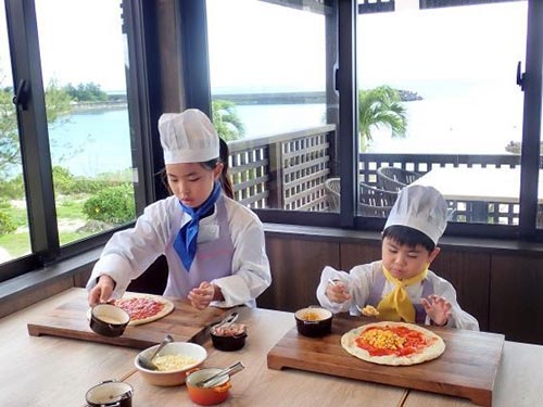 親子ピザ作り体験