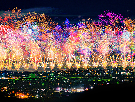 長岡まつり大花火大会のようす