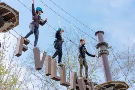F VILLAGE ADVENTURE PARK