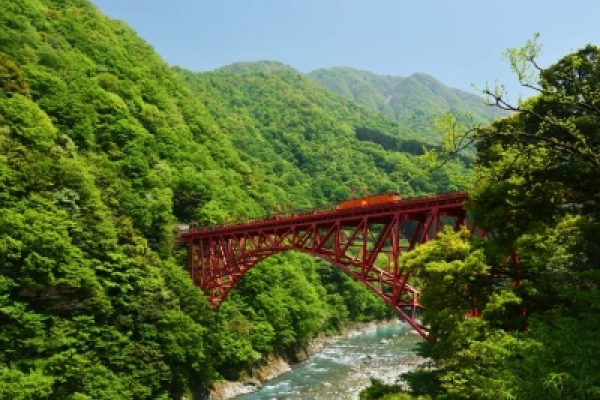 黒部峡谷トロッコ電車