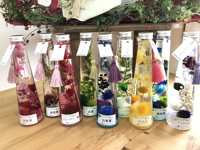 �ԐF���̃C���[�W