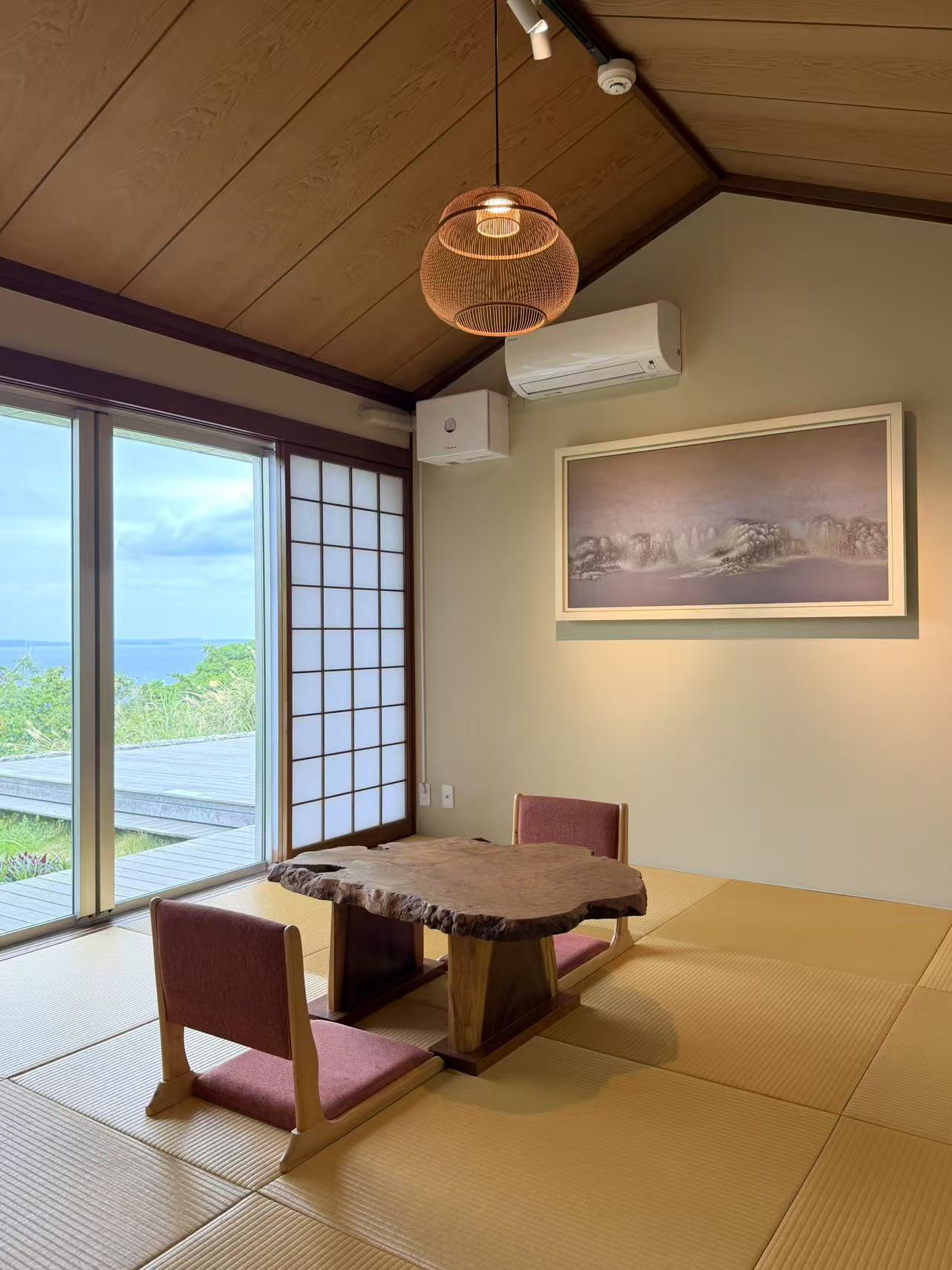 �����p��