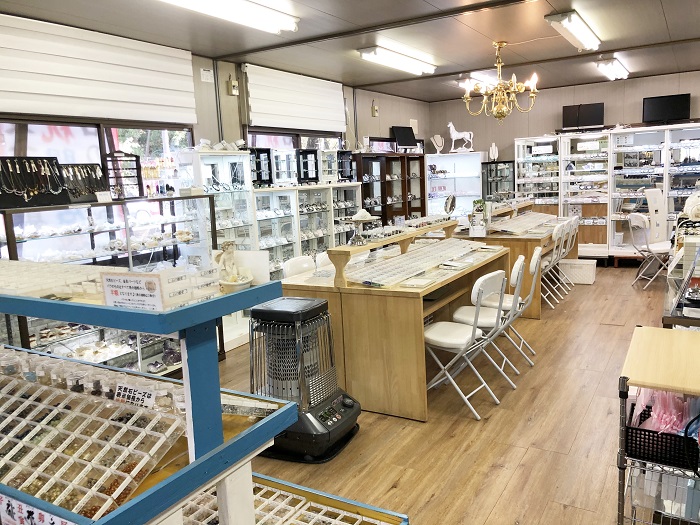 �ߐ{�����@�V�R�΍H�[�u�΂̖��y�v