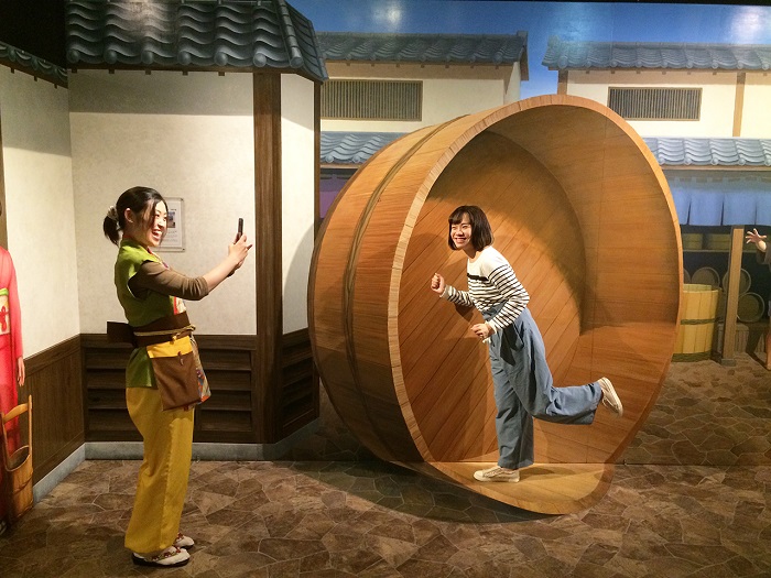 �����g���b�N�A�[�g���{��