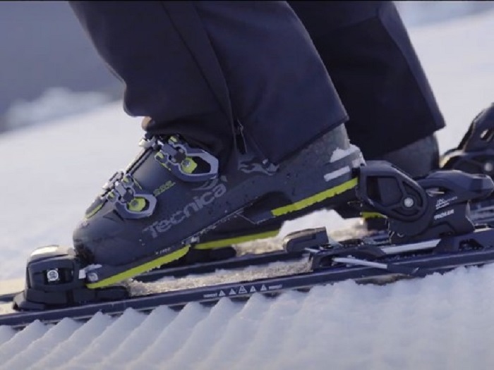 NASPA�X�L�[�K�[�f��