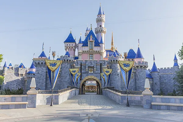 カリフォルニア ディズニーランド・リゾートチケット付き イメージ