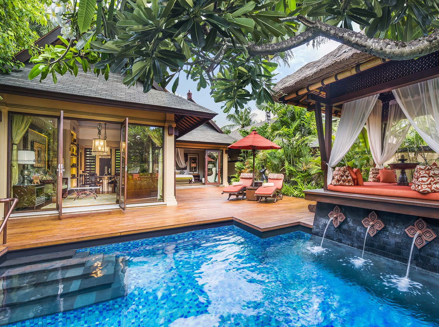 �i�������̈��j�K�[�f�j�A���B���i��411�u�j �Â��ȃv���C�x�[�g�v�[���Ɠ`���I�ȃ����N�[�[�V�����K�[�{������Ă��܂�