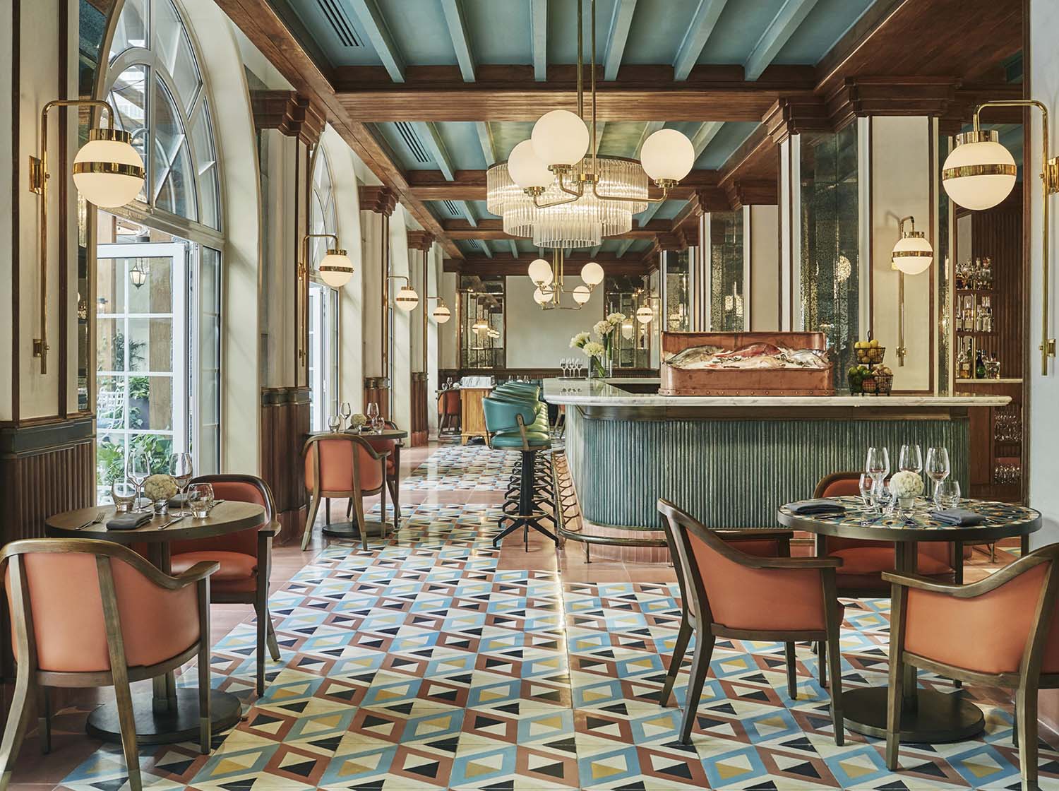 �t�H�[�V�[�Y���Y�@�z�e���@���L�V�R�V�e�B�[ �K�[�f�����͂ރR���h�[�ɉ����̂���z�e�������X�g�����u�T�i���v