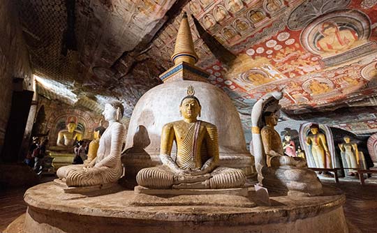 ダンブッラ石窟寺院