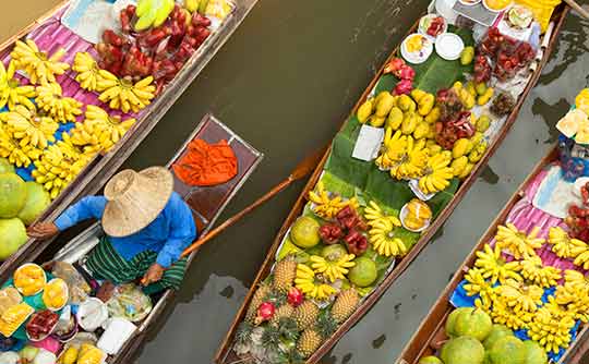水上マーケット