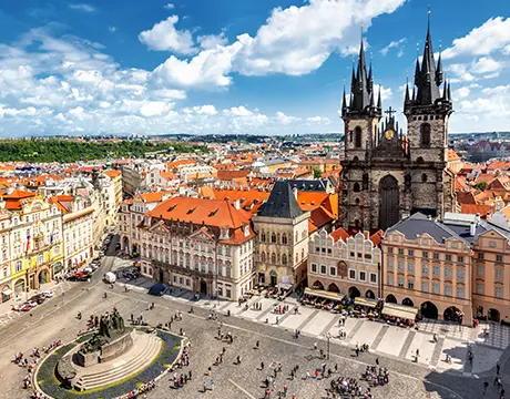 プラハ 旧市街広場（空撮）