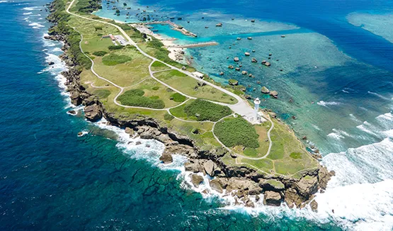 東平安名崎空撮