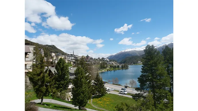 サンモリッツの風景。どこを切り取っても絵になります。