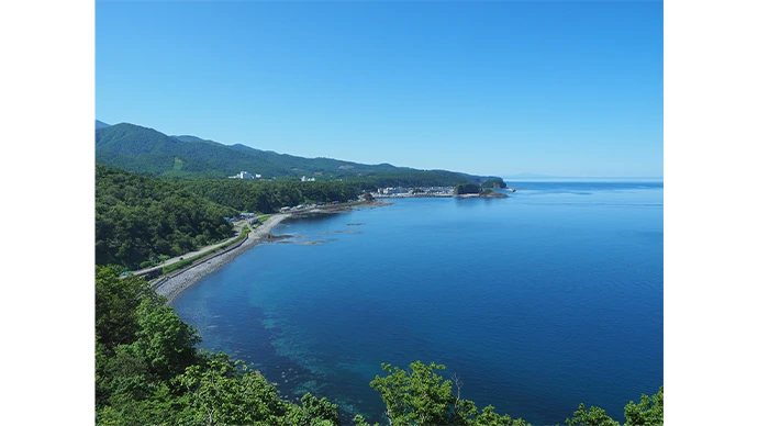 知床八景・プユニ岬から見たオホーツクの美しい海岸線