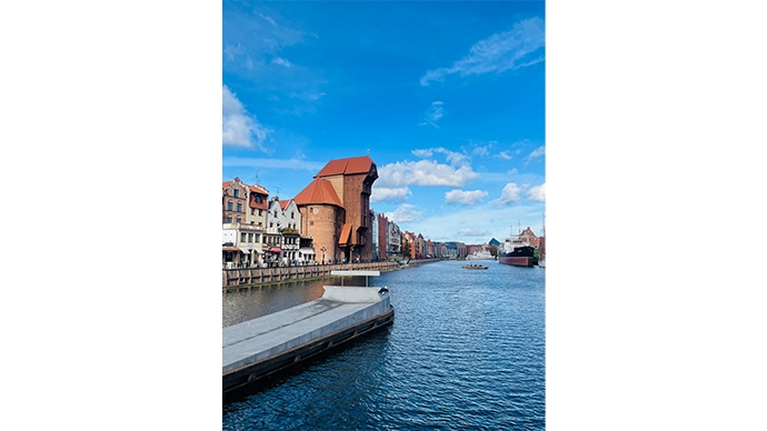 美しいグダンスクの運河