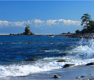 国定公園 雨晴海岸