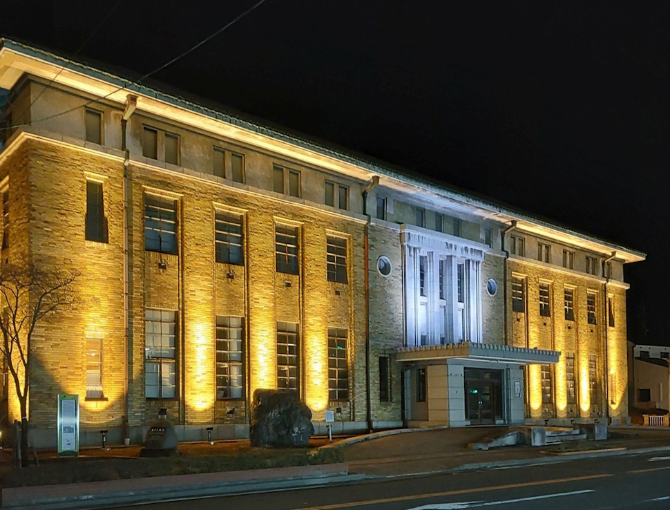 旧岡谷市役所庁舎