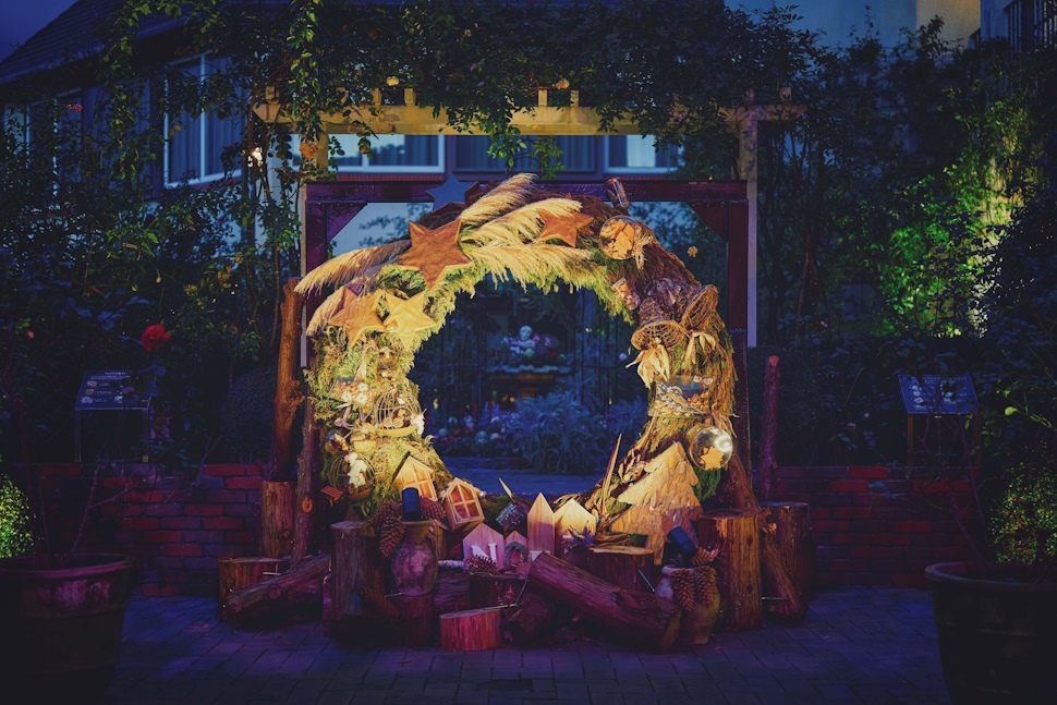 フォトスポット「森に訪れるクリスマス」