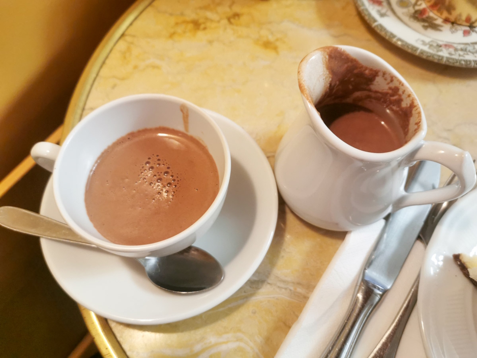 ジャン・ポール・エヴァンのレシピで作られたホットチョコレート