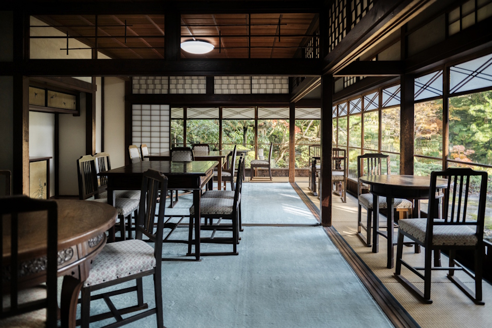 「清遠閣」の1階には喫茶室がある