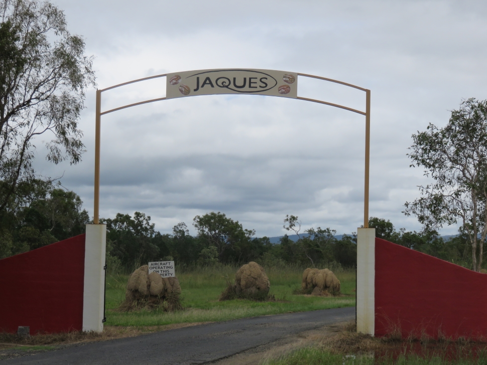 Jaques Coffee Plantation（ジェイクス・コーヒー・プランテーション）のゲート