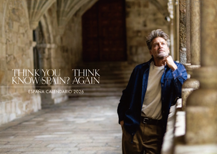スペイン大使館観光部2026年卓上カレンダー
