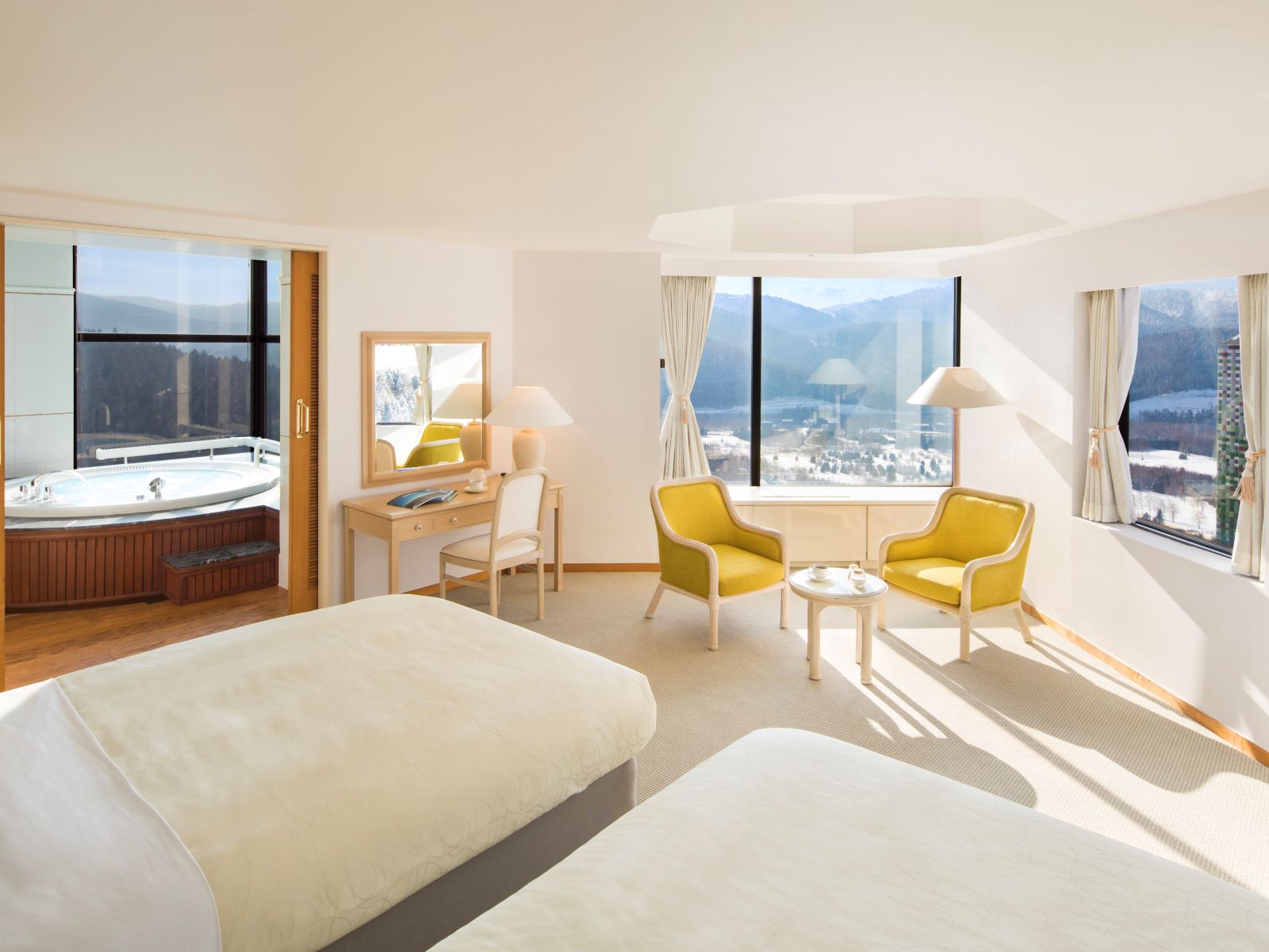 【破格2/30まで】星野リゾート　リゾナーレトマム　宿泊権利 破格2/30まで】星野リゾート リゾナーレトマム 宿泊権利