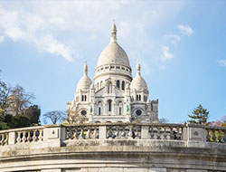 モンマルトルの丘とシテ島での徒歩散策も♪	