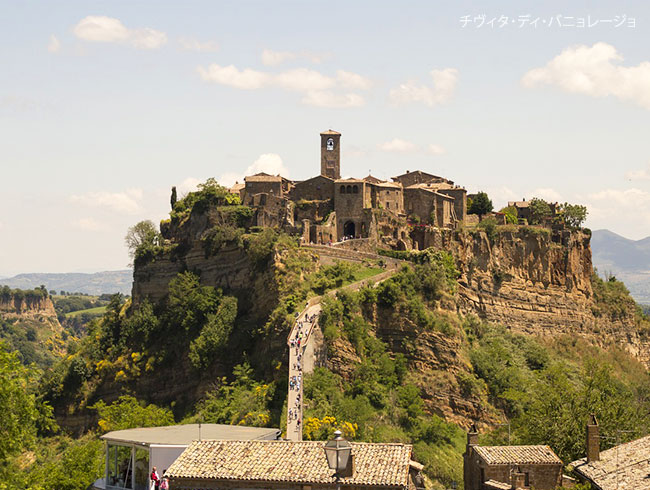 年末年始限定!お得な特別セットプランもご用意✨️元旦はイタリアの田舎へ初詣♪ スパークリングワイン付🥂