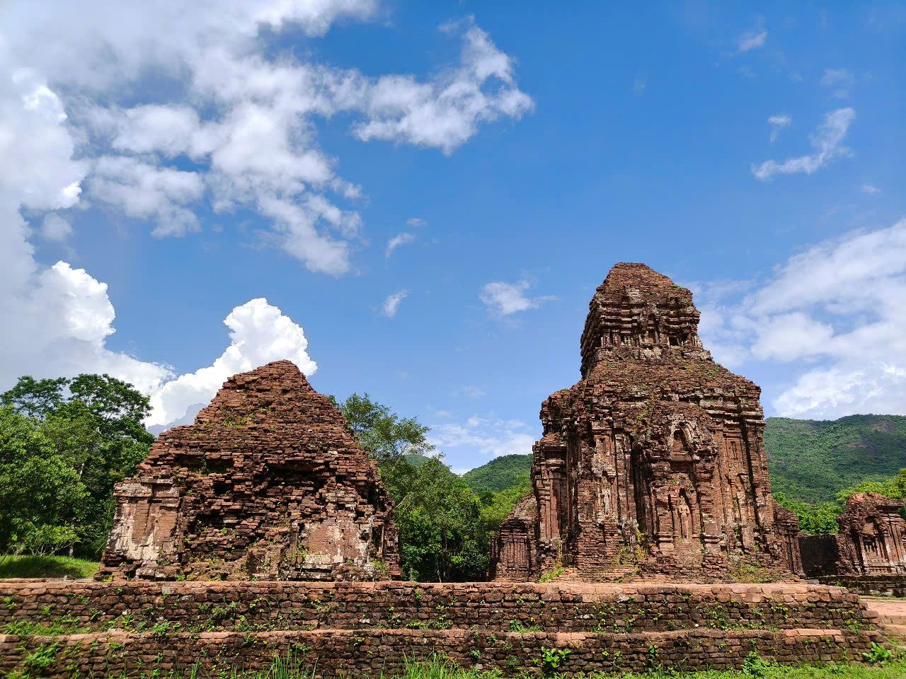 ＜ホイアン発 ＞   世界遺産ミーソン遺跡とホイアン1日観光