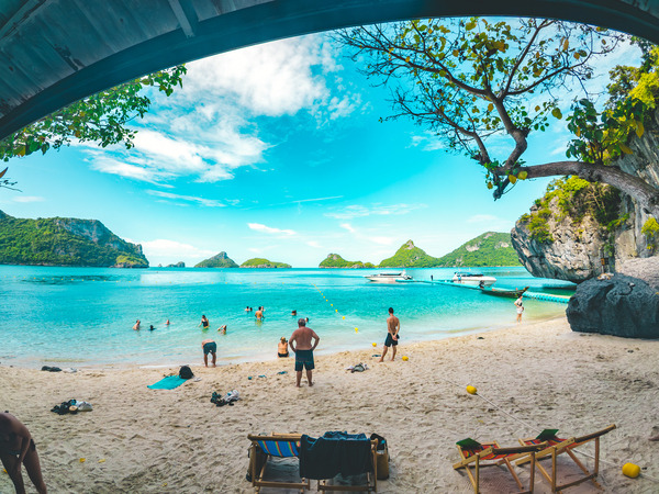 アントン諸島ツアー（英語ガイド）