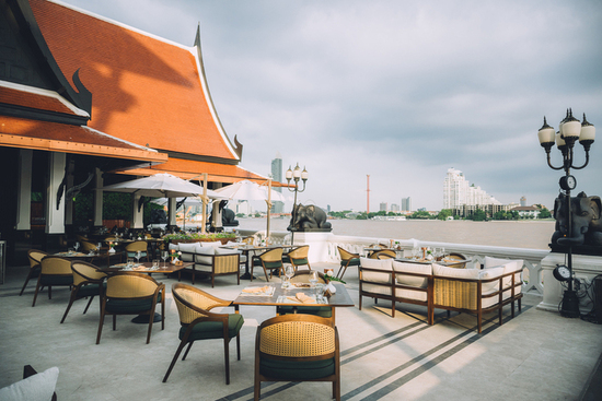 【バウチャー】ディナービュッフェ＆タイ・パフォーマンスショー @ サラ・ラコーン（アナンタラ リバーサイド バンコク リゾート）　