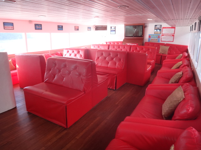 プレミアクラス（ソファ席）