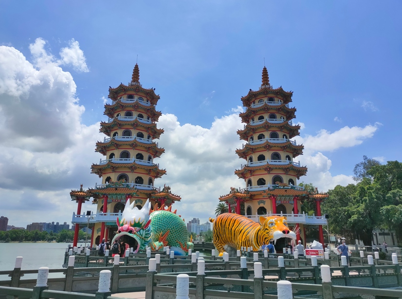 ＜高雄発＞南国高雄日帰り観光  台湾海鮮料理ランチとフルーツカキ氷つき！