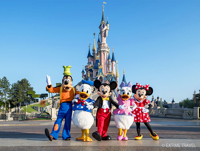 パリ  ディズニーランド･パーク®  アドベンチャー・ワールド®