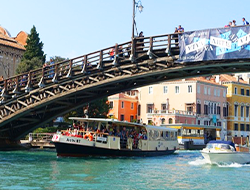 とっておきのフォトポイントへご案内!