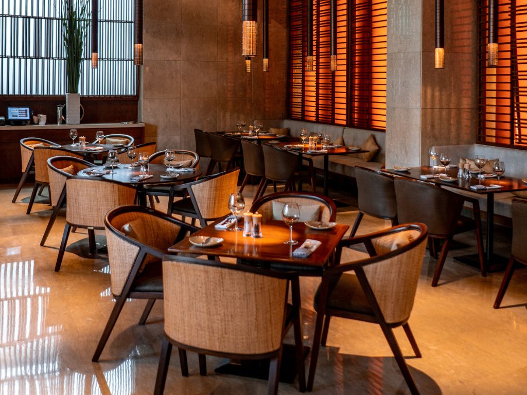 アーティチョークレストラン at ラディソン ブル バリ ウルワツ