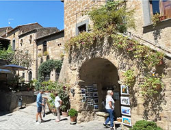 イタリアで最も美しい村からの絶景を堪能！