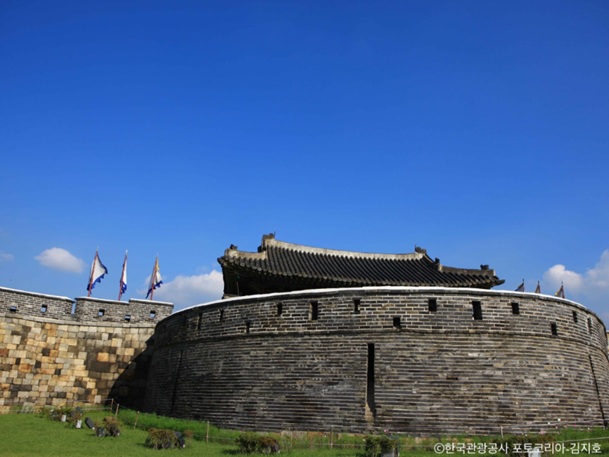 世界遺産・水原華城（スウォンファソン）｜父への愛が築いた城